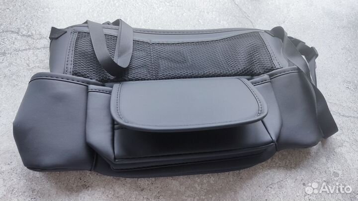 Органайзер на спинку сиденья автомобиля