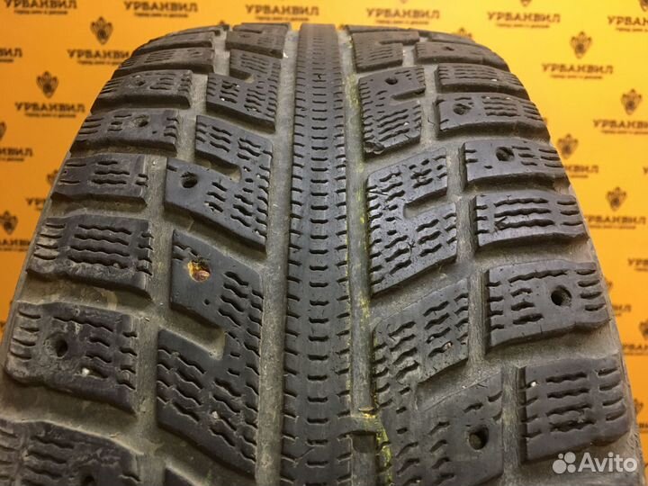 Kumho I'Zen KW22 195/55 R15 89T