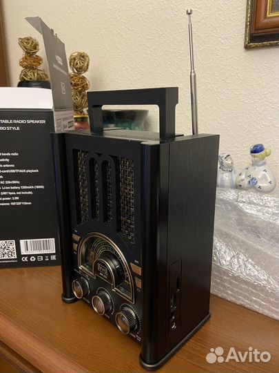 Радиоприёмник MAX MR 351/Радио/ Bluetooth, AUX/USB