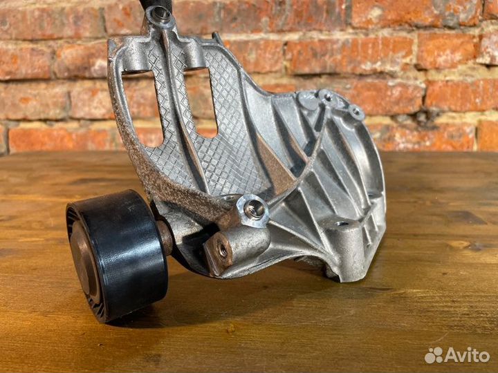 Кронштейн компрессора кондиционера Bmw 5 F10