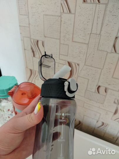 Спортивные бутылки для воды