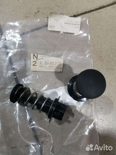 Mercedes W213 w166 W222 пружинка капота