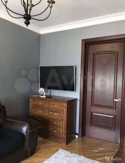 4-к. квартира, 150 м², 7/10 эт.