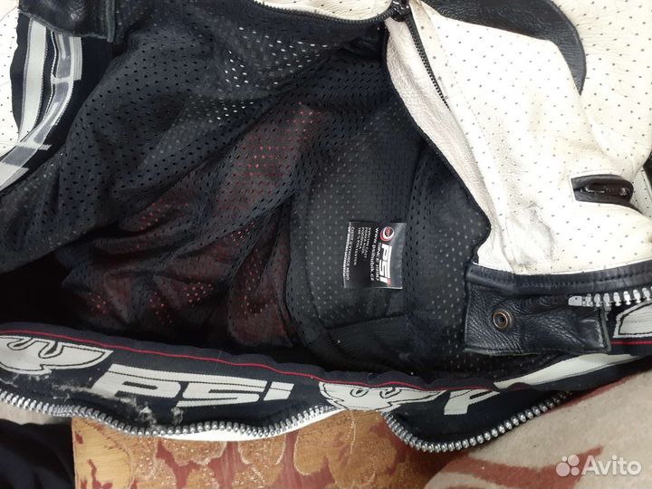 Продаю защитный кастюм