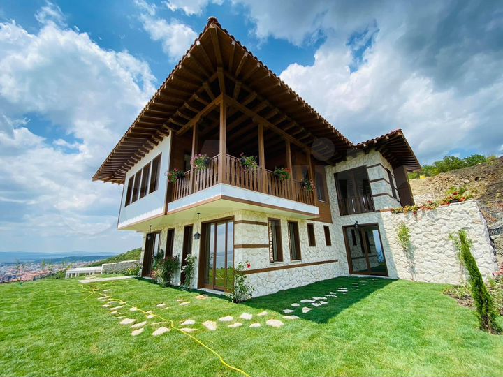 Дом 301 м² на участке 250 м² (Болгария)