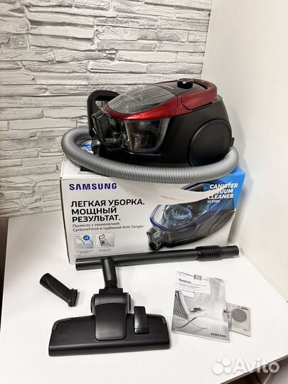 Пылесос с контейнером Samsung SC18M3120V1