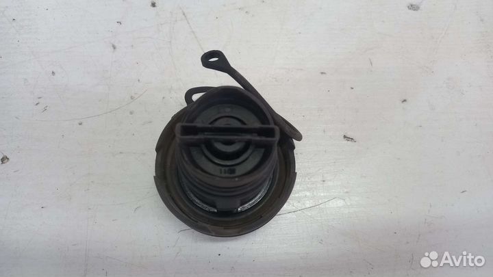 Крышка горловины бака Volkswagen Passat CC