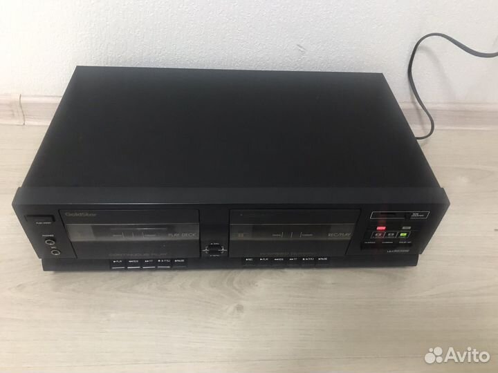 Дека кассетная Goldstar GSW-5820
