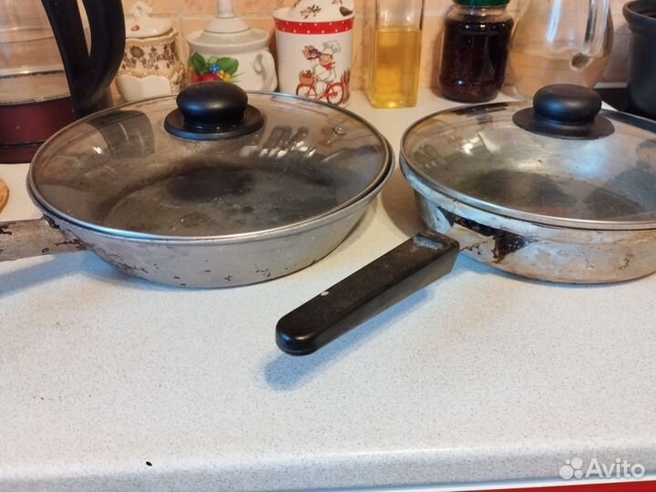 Сковорода тефаль и советские сковороды