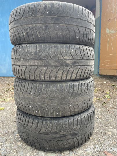 Bridgestone Ice Cruiser 7000 205/55 R16