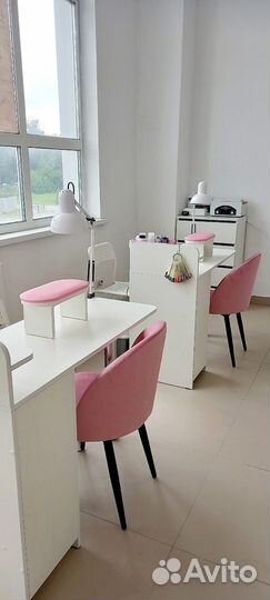 Маникюр Педикюр