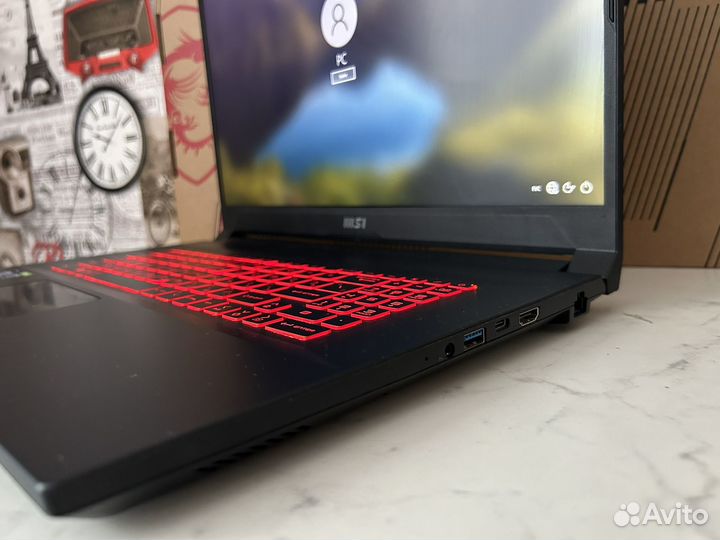 Игровой ноутбук MSI 17.3 дюйма/RTX3060/I7 11800H