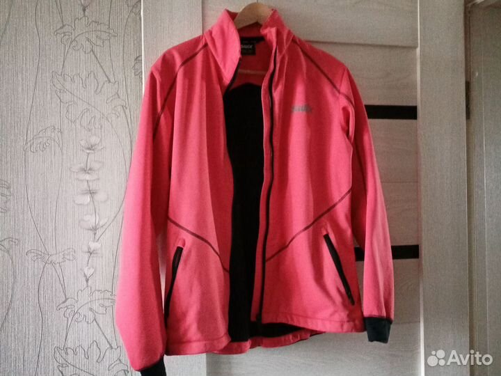 Лыжный разминочный костюм женский swix