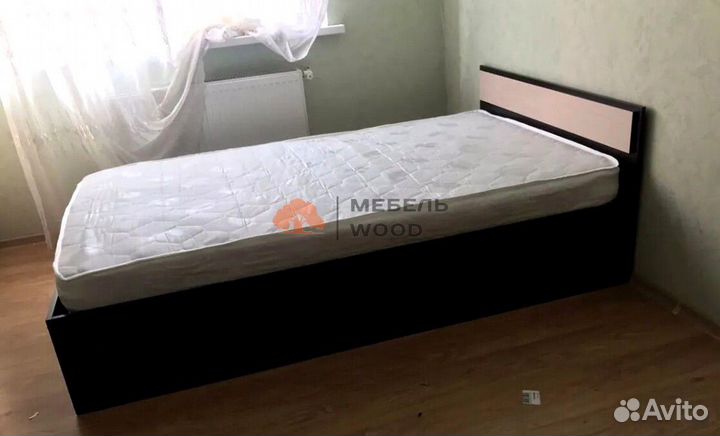Кровать двуспальная