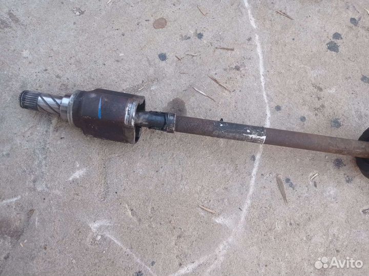 Привод передний правый Рено Логан