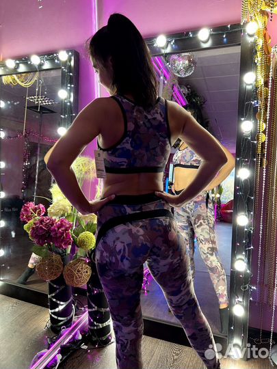 Фитнес костюм