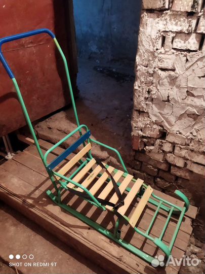 Продам санки