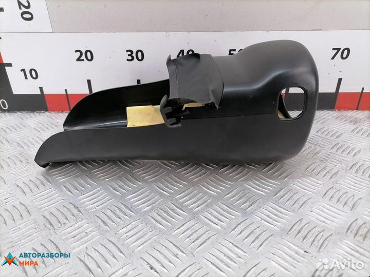 Кожух рулевой колонки Volkswagen Polo 4 2005