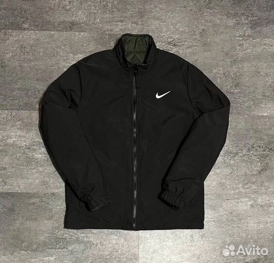 Куртка Nike весенняя