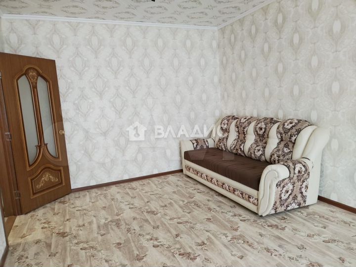 2-к. квартира, 60 м², 2/17 эт.