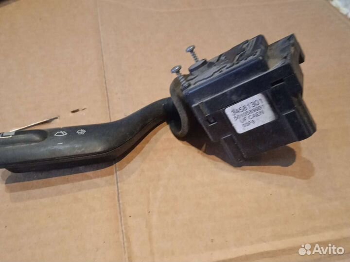 Переключатель стеклоочестителей Рено