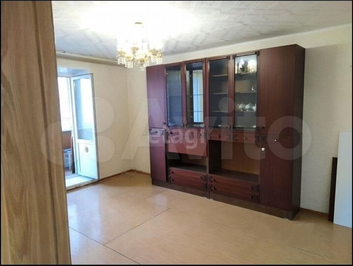 2-к. квартира, 53 м², 2/5 эт.