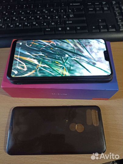 Xiaomi Mi 8 Lite, 6/128 ГБ