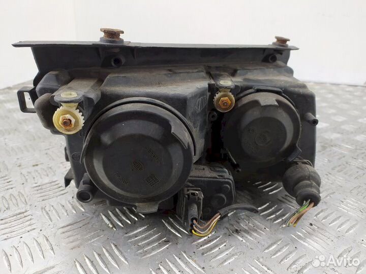 Фара Volkswagen Passat 5/B5+ (1996-2005)