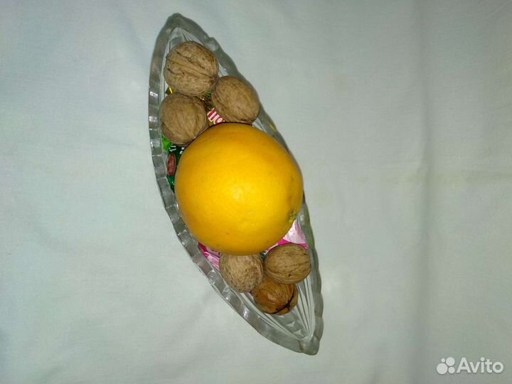 Ладья- конфетница, вазочка