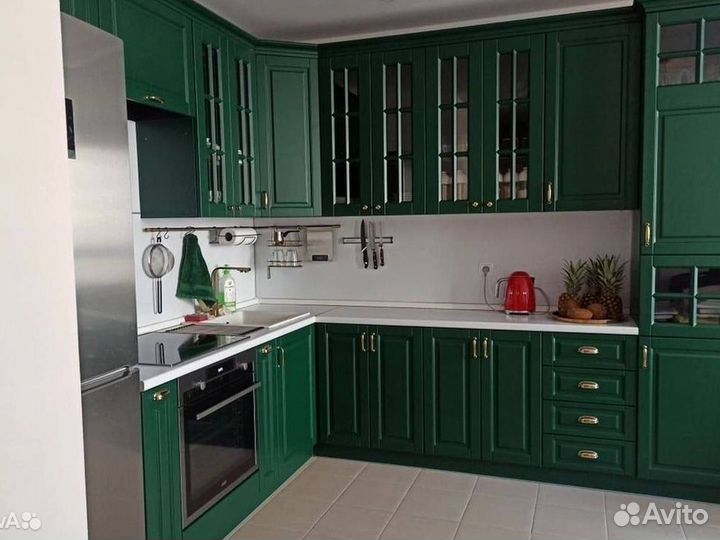 Угловая кухня. Кухонный гарнитур на заказ