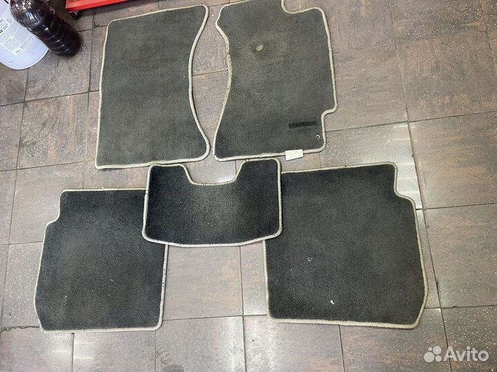 Коврики родные на Subaru Legacy B4