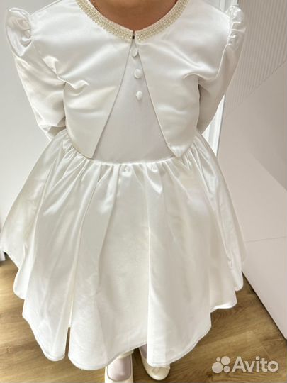 Красивое платье для девочки 116 122 128