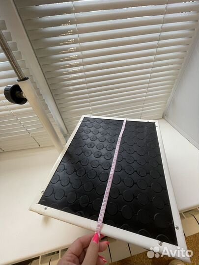 Подставка для ног во время педикюра