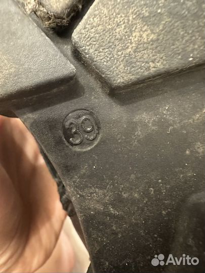 Ботинки женские весенние 39