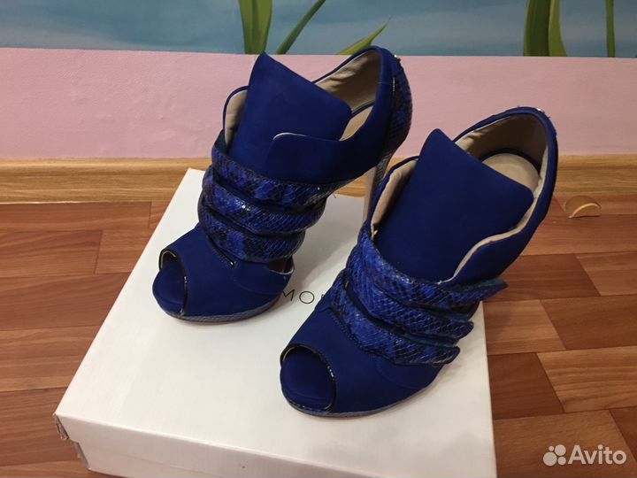 Босоножки Cosmoparis (размер 39)