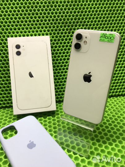 iPhone 11, 64 ГБ
