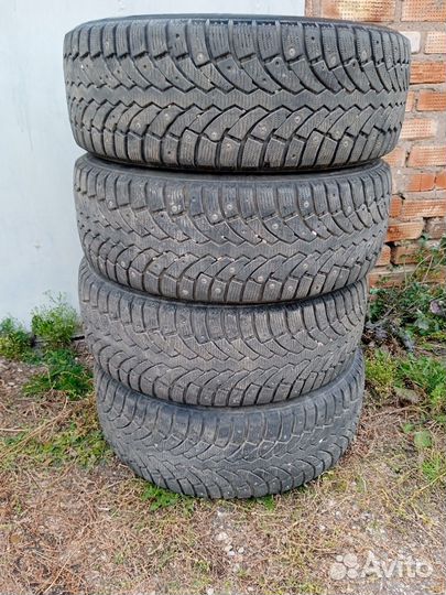 Formula Ice 205/60 R16