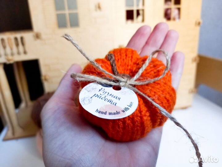 Вязаные тыквы игрушки для декора