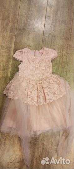 Платье нарядное для девочки