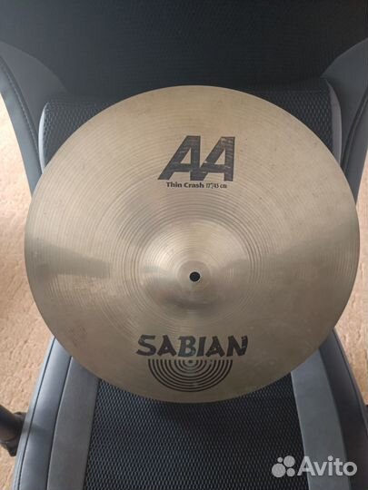 Sabian AA Thin Crash 17