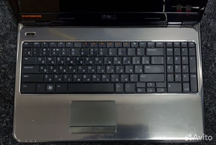 Dell M5010 15.6