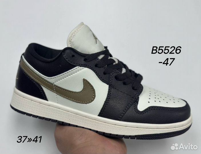Кроссовки Nike Air Jordan 1