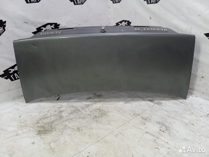 Крышка багажника Renault 19