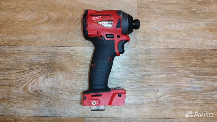 Импакт Milwaukee M18 2853-20