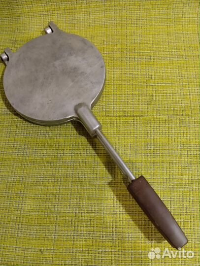 Формы для выпечки печенья и вафель