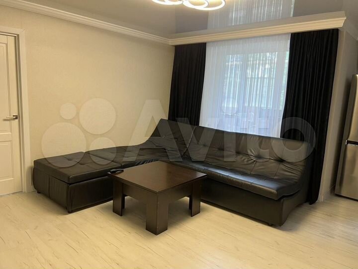 3-к. квартира, 64 м², 1/9 эт.