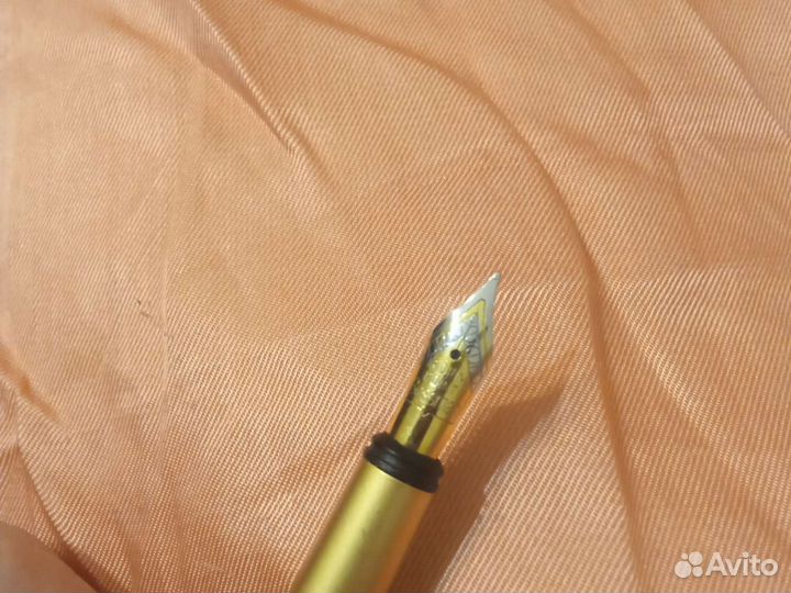 Ручка перьевая