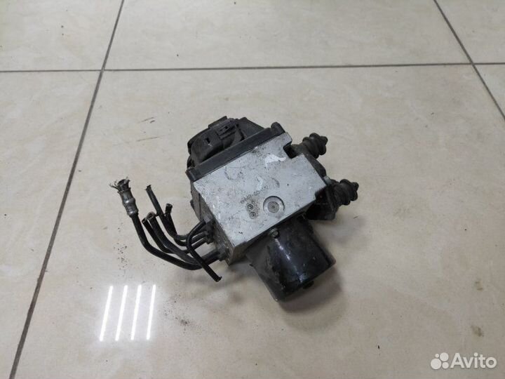 Блок abs Volkswagen Passat B6 1.9 BKC 2005