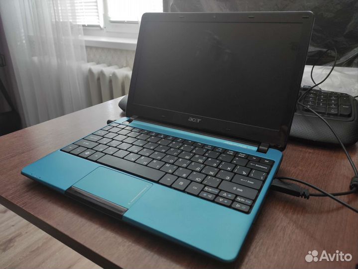 Нетбук acer aspire one