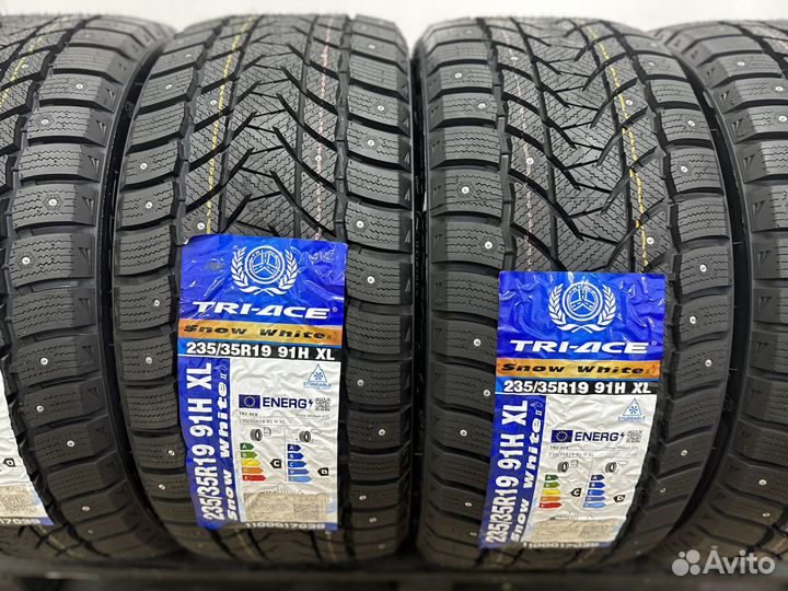Tri Ace Snow White II 235/35 R19 91H